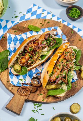 Bayerische Hotdogs mit veganer Bratwurst
