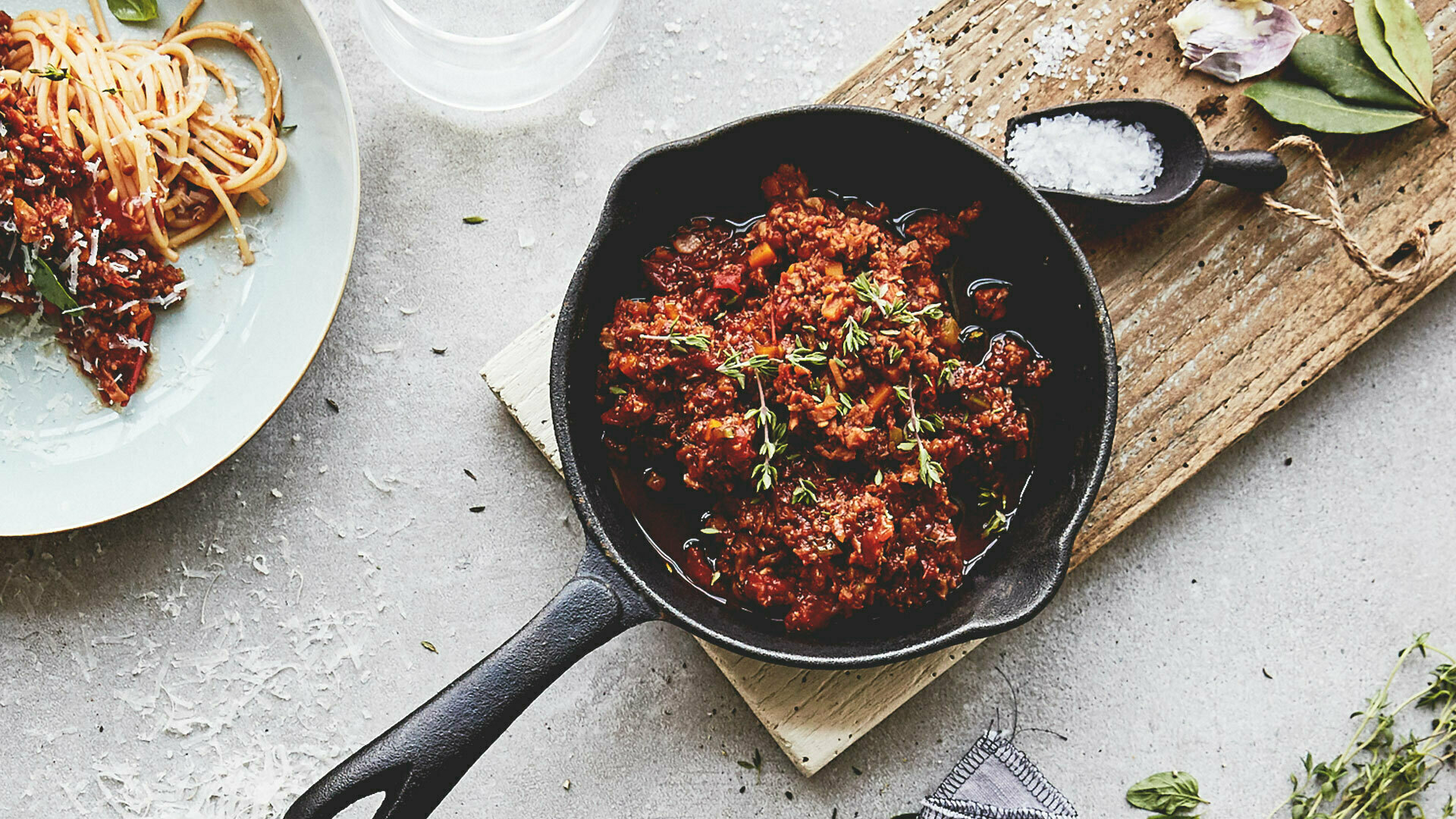 vegane Bolognese mit endori veggie hack vegane Bolognese mit endori veggie hack