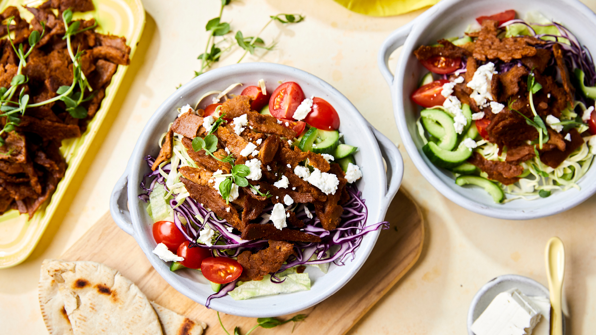 Gyrossalat mit endori veggie kebab koriander paprika Gyrossalat mit endori veggie kebab koriander paprika